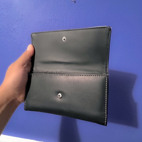 GUESS Wallet Factory Milena Slim Clutch Wallet For Women Originals - Picture 3 of 6